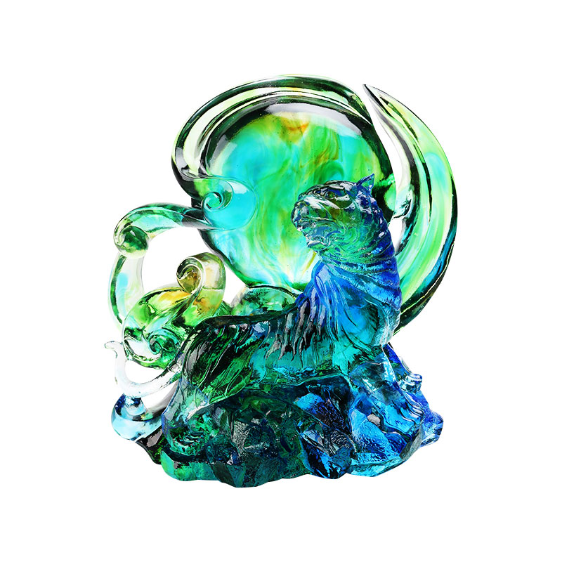 青緑色の透明クリスタルガラスの虎の置物