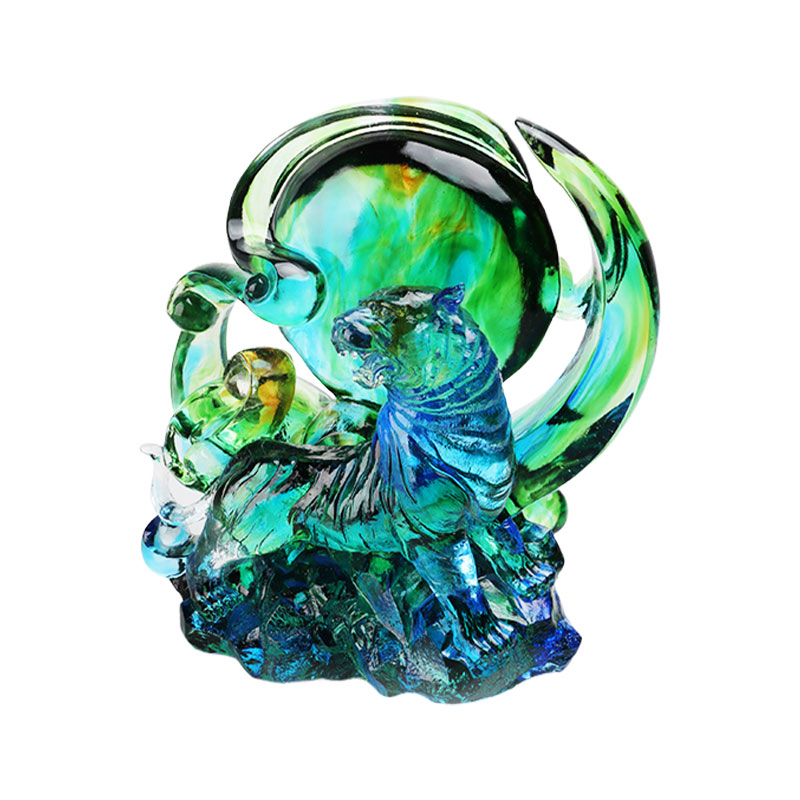 青緑色の透明クリスタルガラスの虎の置物