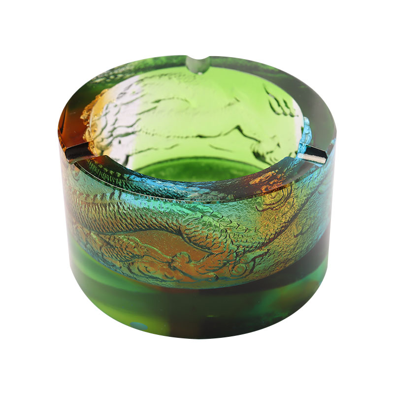 海龍文様ガラス灰皿