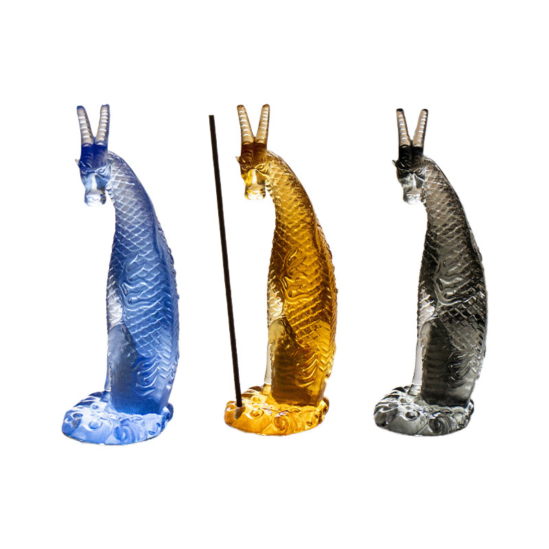 ガラスのキリン線香立て