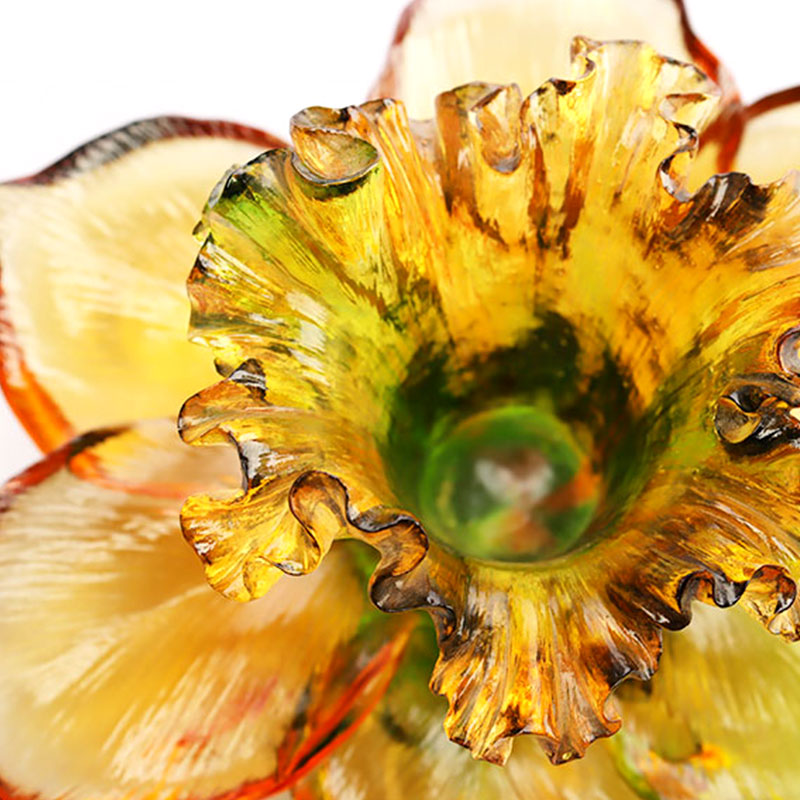 ガラスの花びら型キャンドルホルダー