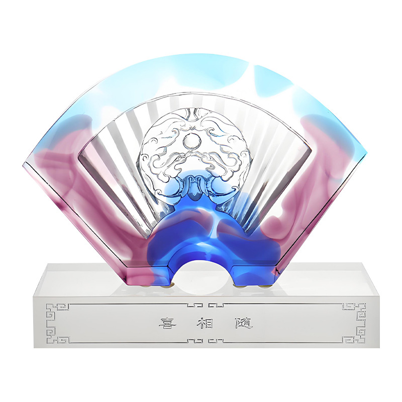 中国の扇形の釉薬ガラスの装飾品