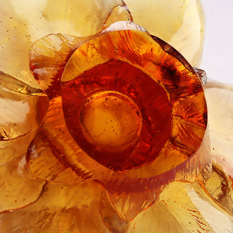 ガラスの花びら型キャンドルホルダー