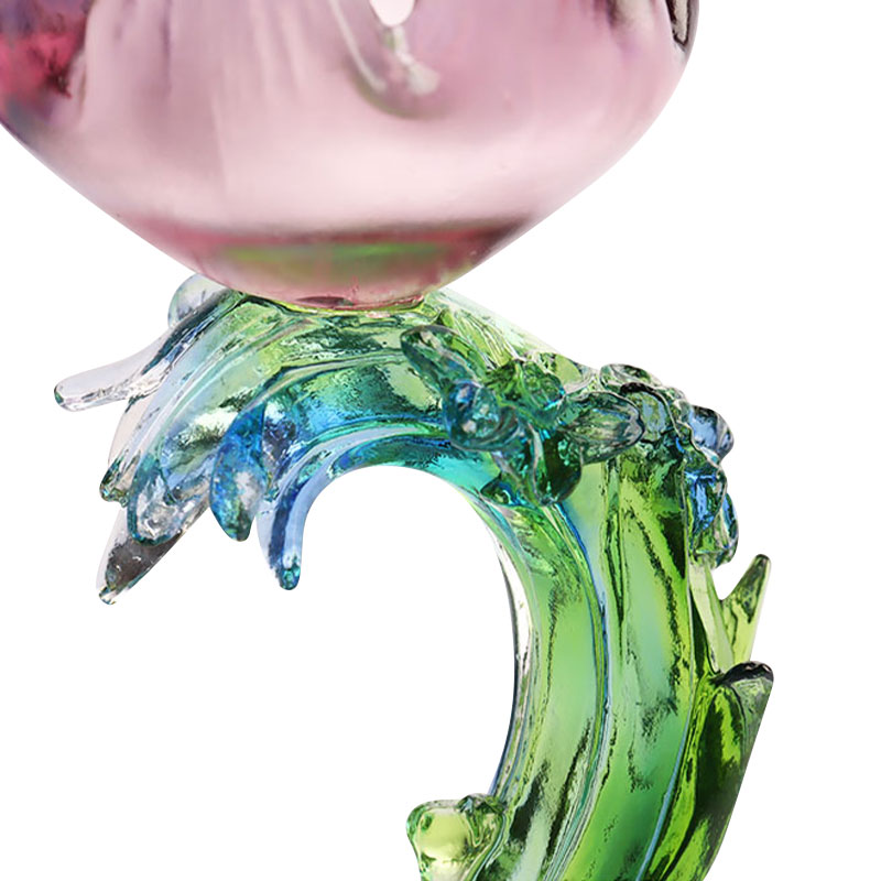 クリスタルガラスの蓮型燭台