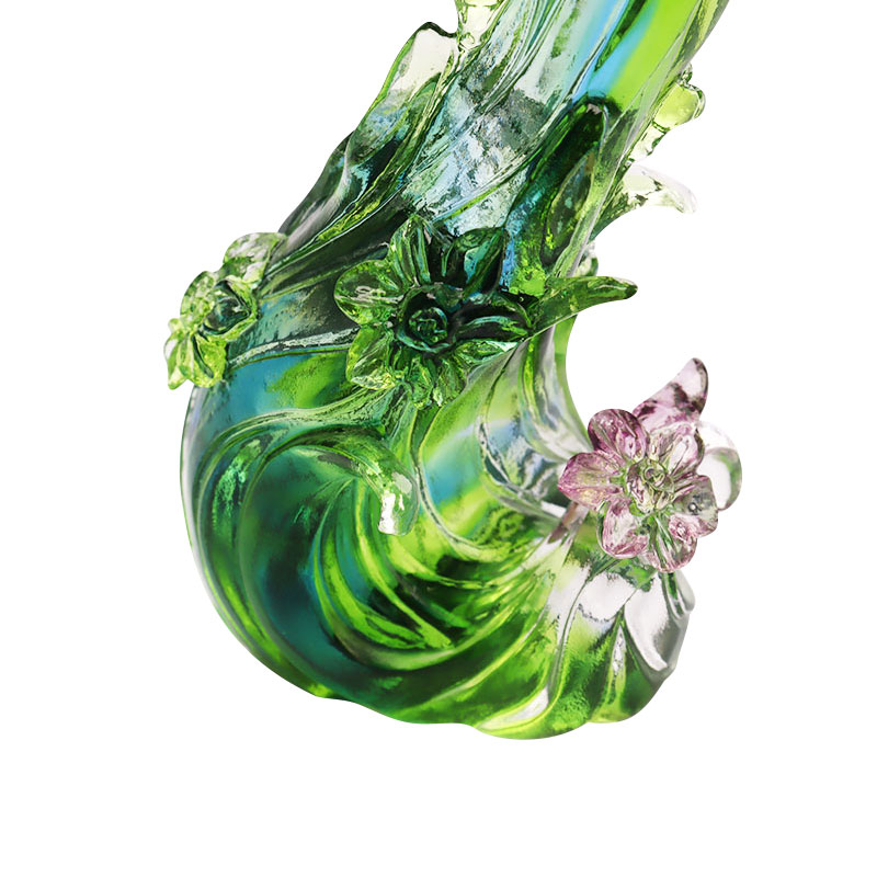 クリスタルガラスの蓮型燭台