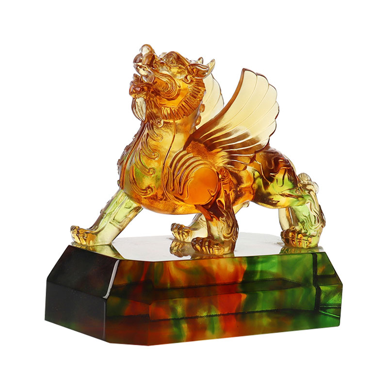 透き通った色釉の獣の置物