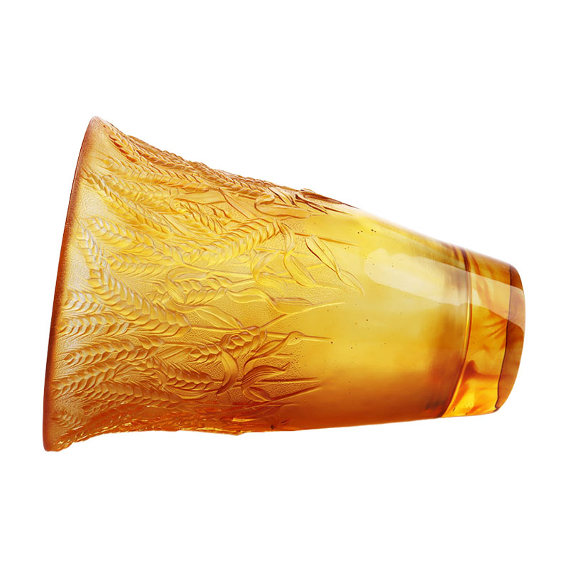 小麦の穂を型押しした琥珀色のガラス花瓶