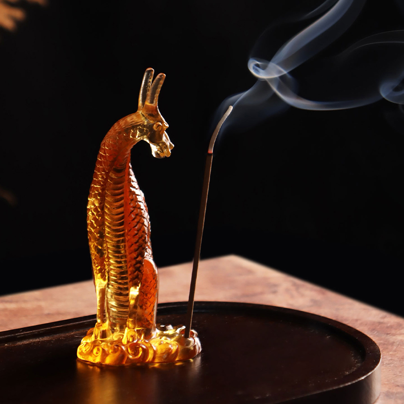 ガラスのキリン線香立て