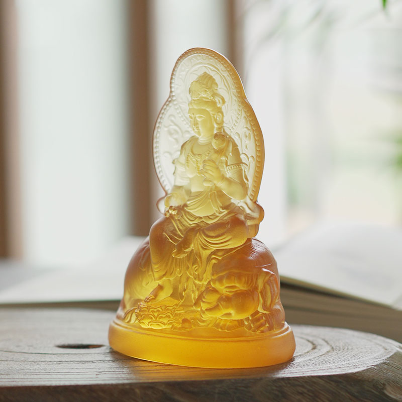 三マンタバドラ菩薩ガラス像