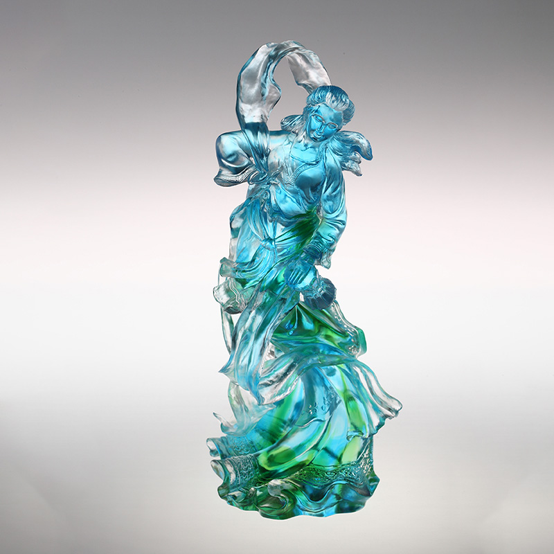 雲空のハイビスカスのガラス置物