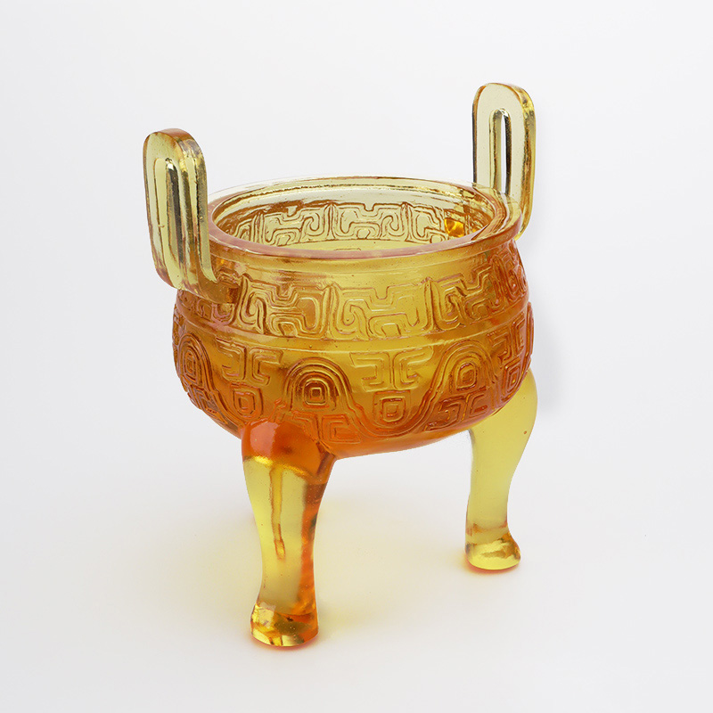 金色釉三脚飾り