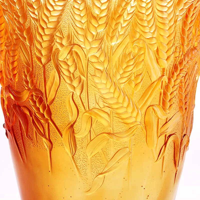 小麦の穂を型押しした琥珀色のガラス花瓶