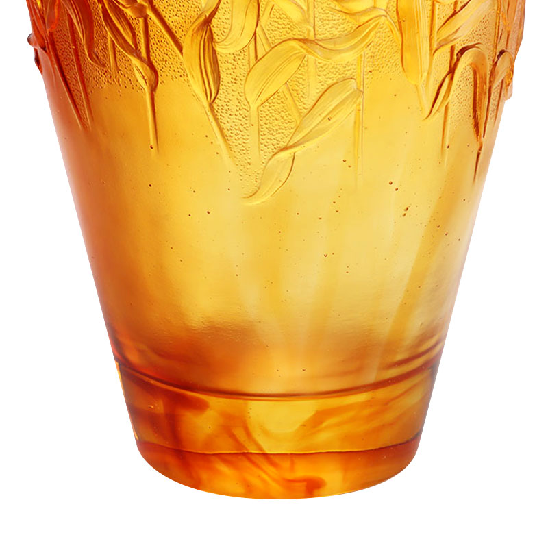 小麦の穂を型押しした琥珀色のガラス花瓶