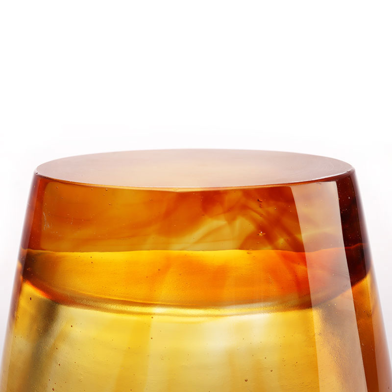 小麦の穂を型押しした琥珀色のガラス花瓶